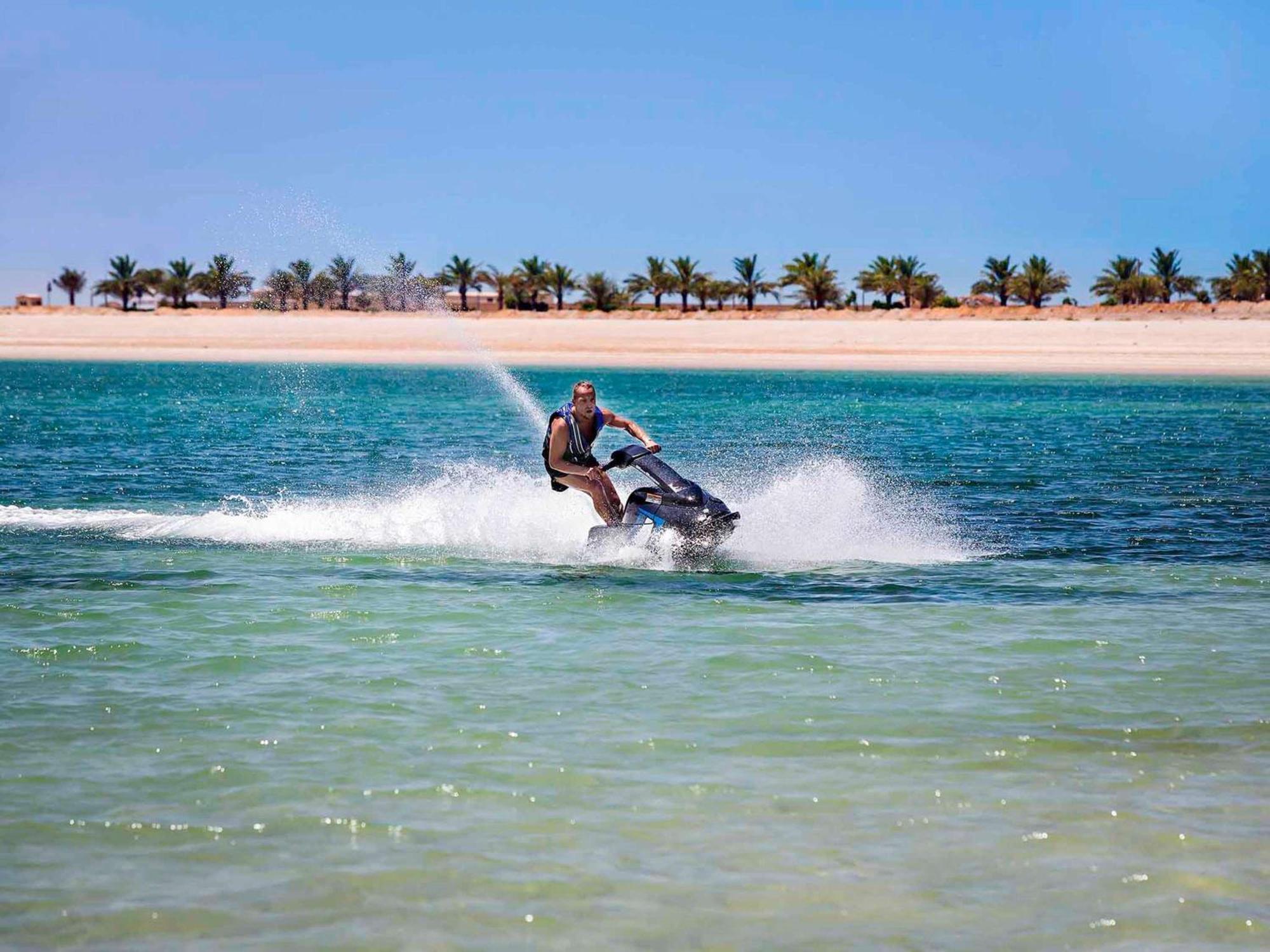 Pullman Resort Al Marjan Island Ras al-Khaimah Exterior photo